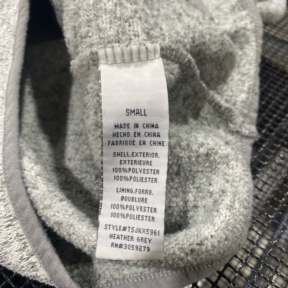 Thread & supply size small pullover - Picture 6 of 7